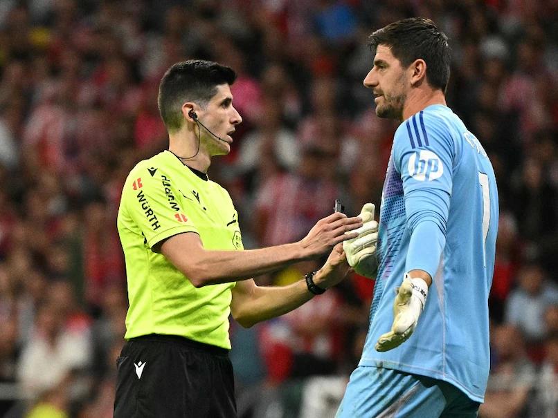 Madrid Derby Suspended Due to Fans Targeting Real Madrid Goalkeeper Thibaut Courtois in Video