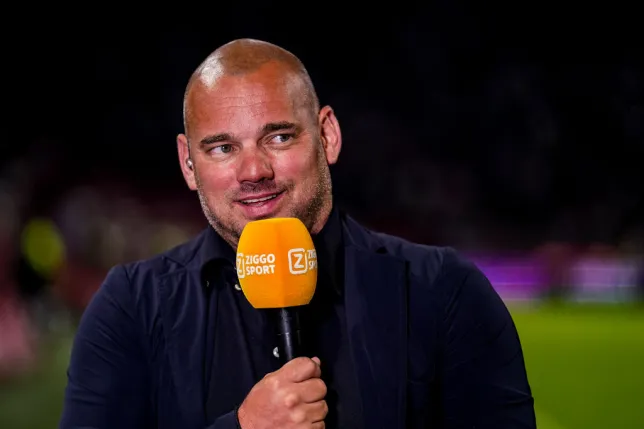 Wesley Sneijder highlights critical error in Man Utd strategy to retain Erik ten Hag