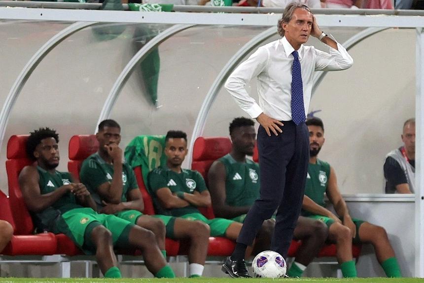 Saudi players must focus on the present, coach Roberto Mancini cautions