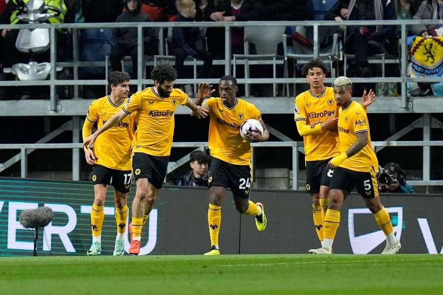 Jackson: Auxerre test will be a good challenge for Hoever - Wolves chief