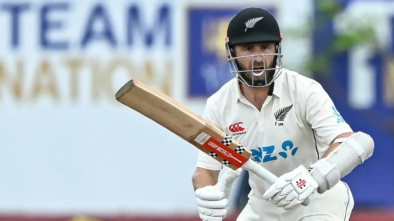 Williamson makes England series comeback, Nathan Smith named in squad