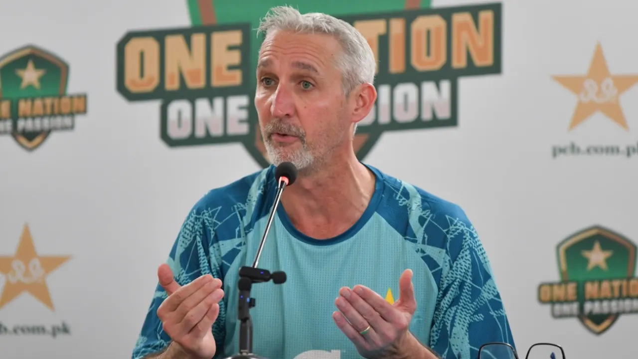 Jason Gillespie steps down as Pakistan's red-ball coach